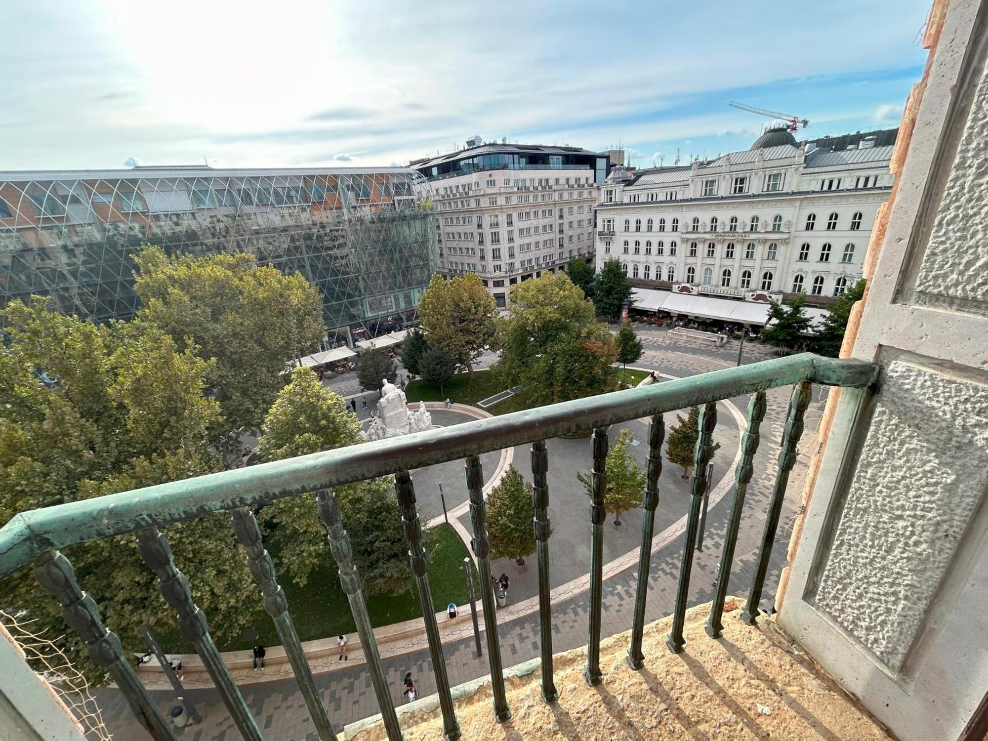 The Budapest Times — Fotók 2